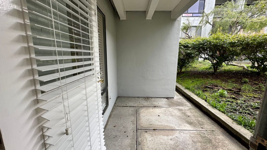 8 Admiral Drive #239 - Emeryville - California - 1 bath rental property