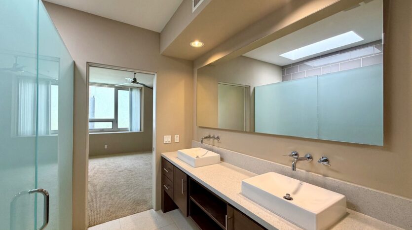 803 N Palm Canyon Dr.  - Unit 07 - Palm Springs - California - 2 bed, 2 bath rental property