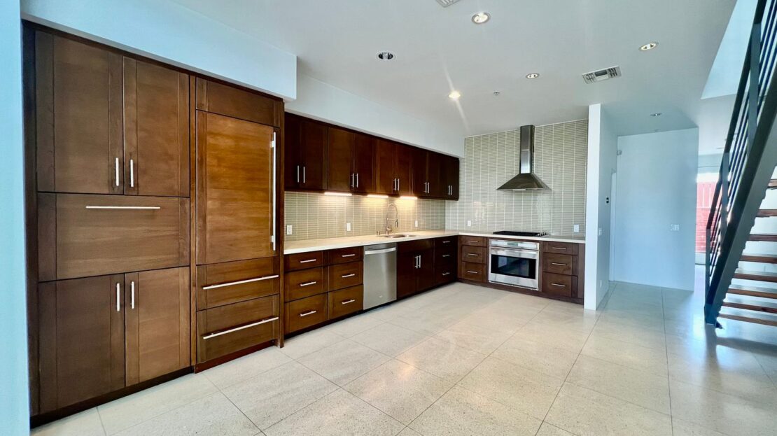 803 N Palm Canyon Dr.  - Unit 07 - Palm Springs - California - 2 bed, 2 bath rental property