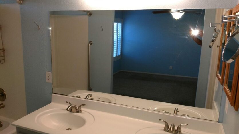 810 Bergamont Dr - Henderson - Nevada - 4 bed, 2 bath rental property