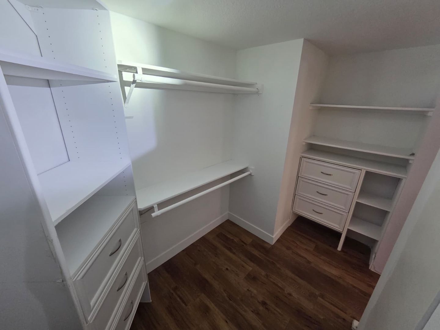 810 Bergamont Dr - Henderson - Nevada - 4 bed, 2 bath rental property