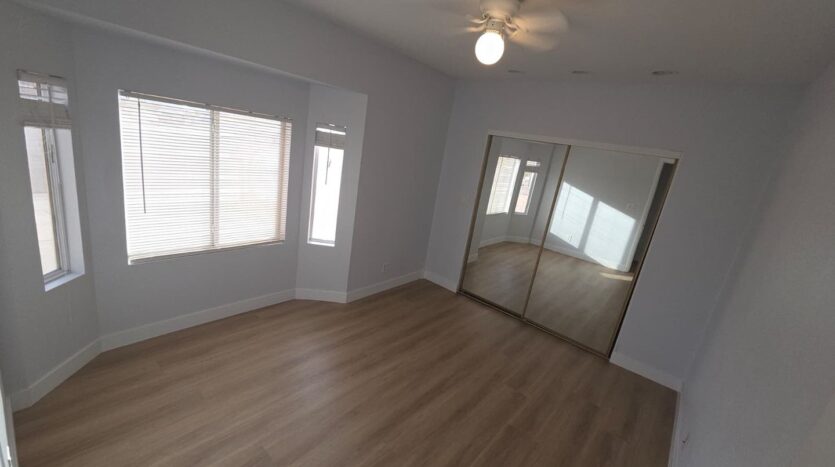 810 Bergamont Dr - Henderson - Nevada - 4 bed, 2 bath rental property