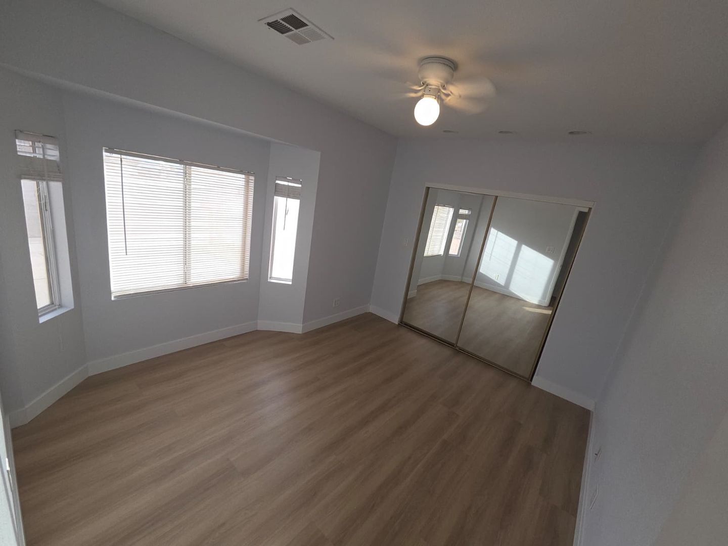 810 Bergamont Dr - Henderson - Nevada - 4 bed, 2 bath rental property