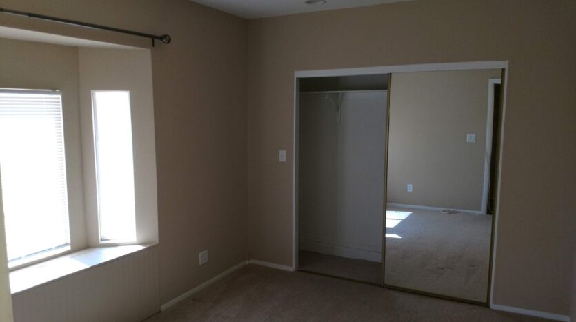 810 Bergamont Dr - Henderson - Nevada - 4 bed, 2 bath rental property