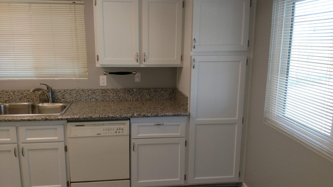 810 Bergamont Dr - Henderson - Nevada - 4 bed, 2 bath rental property