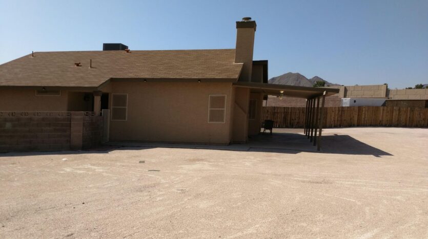 810 Bergamont Dr - Henderson - Nevada - 4 bed, 2 bath rental property