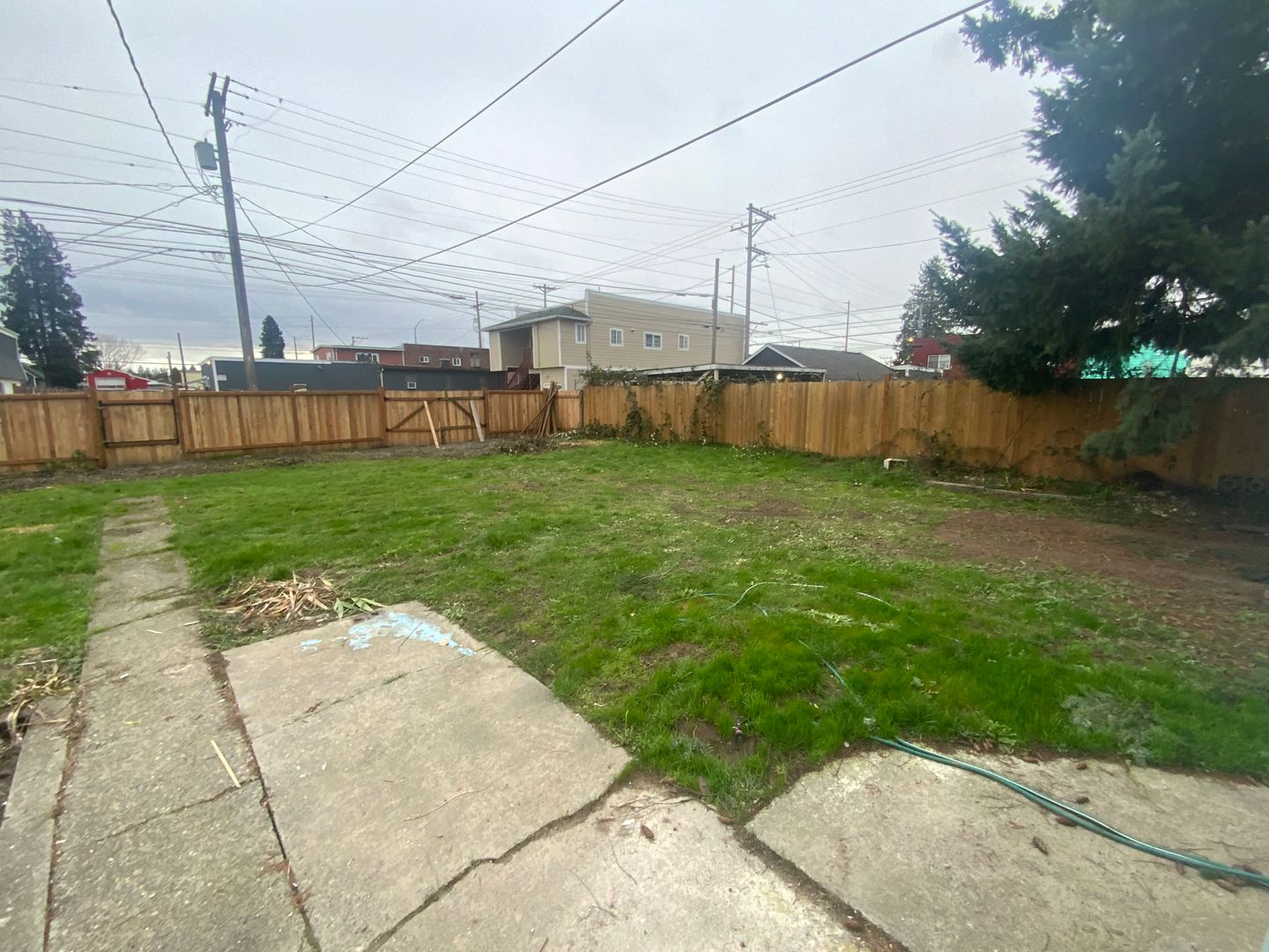 810 E 63rd St  - Tacoma - Washington - 4 bed, 2 bath rental property