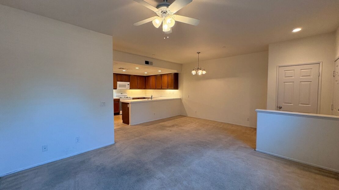 8123 W Preserve Loop - Chino - California - 2 bed, 2 bath rental property