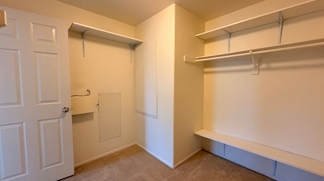 8123 W Preserve Loop - Chino - California - 2 bed, 2 bath rental property