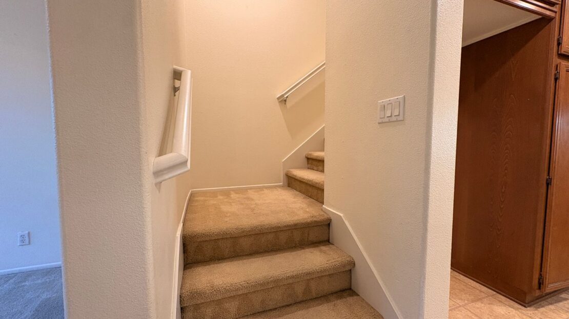 8123 W Preserve Loop - Chino - California - 2 bed, 2 bath rental property