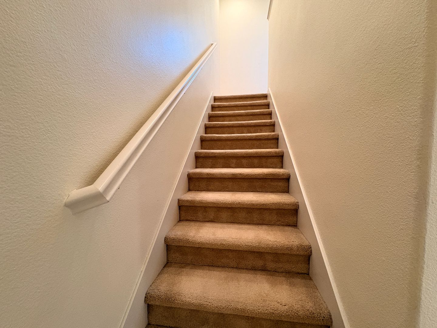 8123 W Preserve Loop - Chino - California - 2 bed, 2 bath rental property