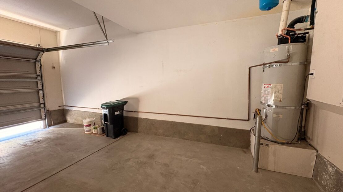 8123 W Preserve Loop - Chino - California - 2 bed, 2 bath rental property