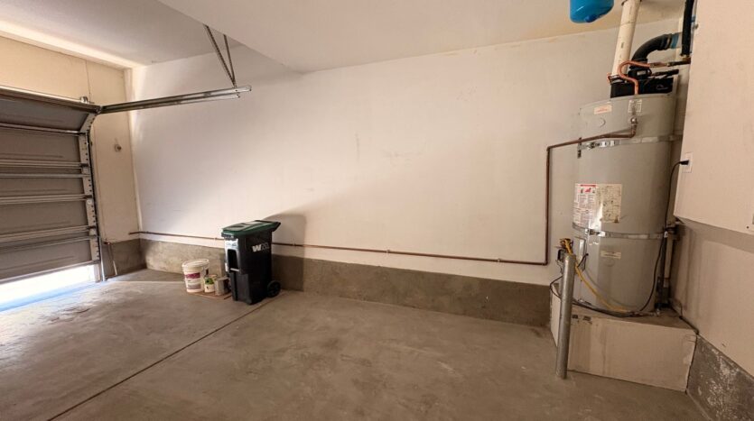 8123 W Preserve Loop - Chino - California - 2 bed, 2 bath rental property