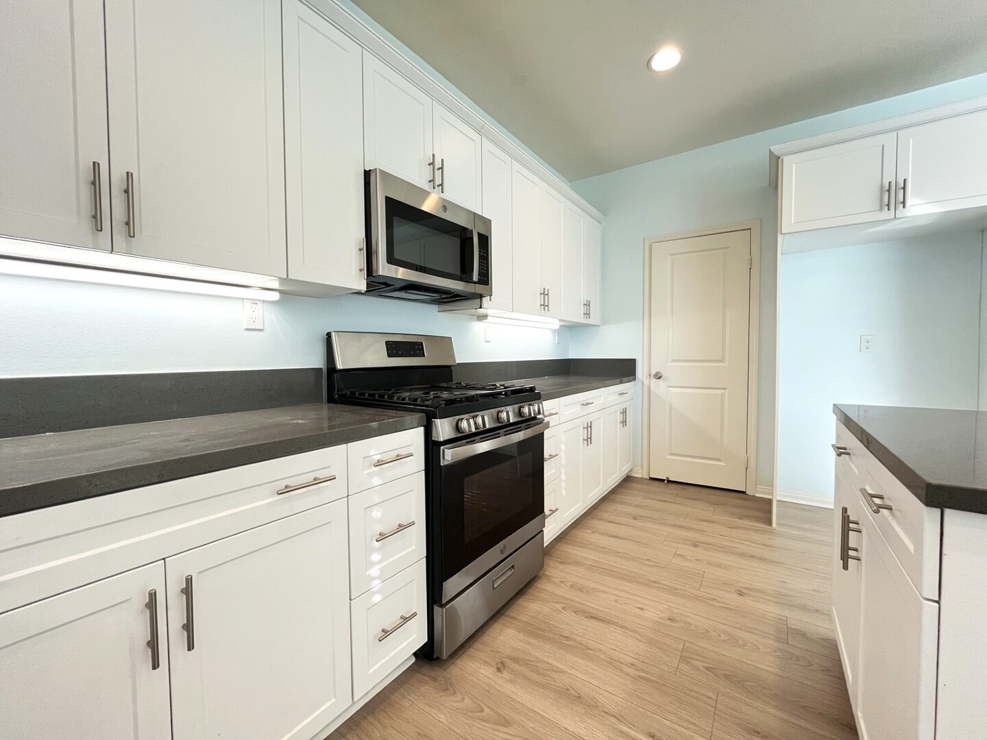 877 W. Tullock St - Bloomington - California - 3 bed, 2 bath rental property