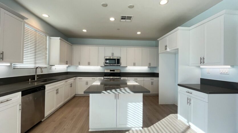 877 W. Tullock St - Bloomington - California - 3 bed, 2 bath rental property