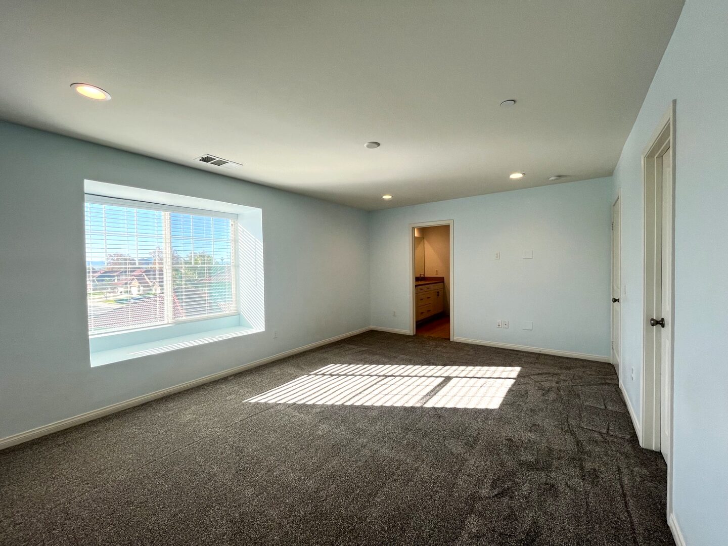 877 W. Tullock St - Bloomington - California - 3 bed, 2 bath rental property