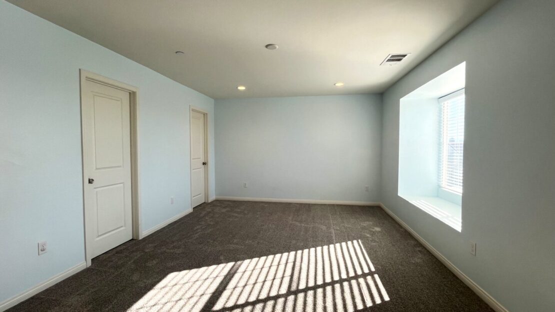 877 W. Tullock St - Bloomington - California - 3 bed, 2 bath rental property