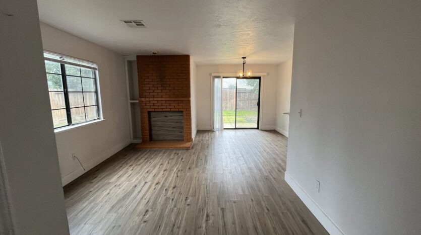 8879 Minnie Circle - Elk Grove - California - 3 bed, 3 bath rental property