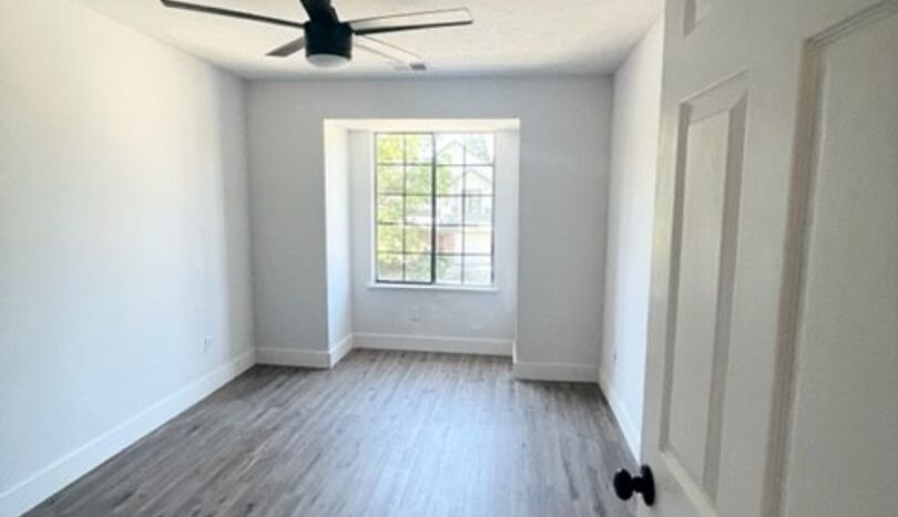 8879 Minnie Circle - Elk Grove - California - 3 bed, 3 bath rental property