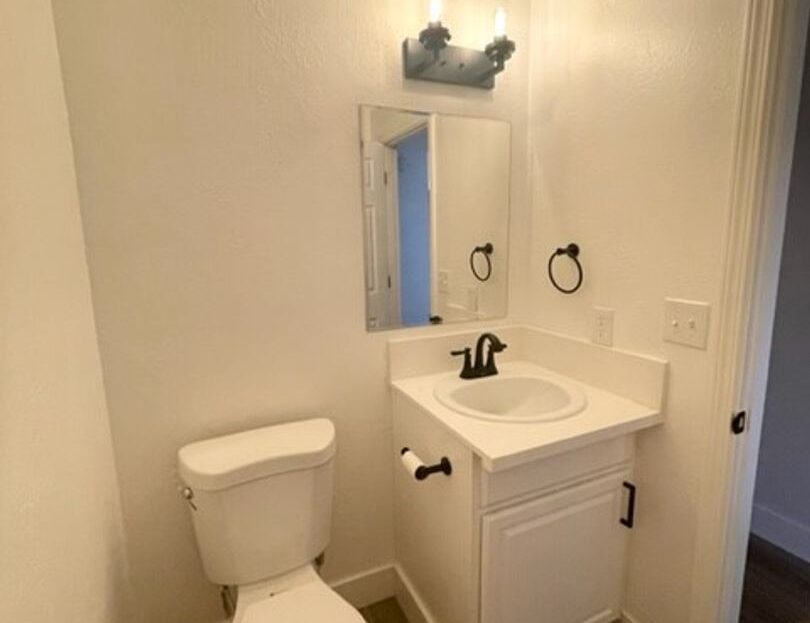 8879 Minnie Circle - Elk Grove - California - 3 bed, 3 bath rental property