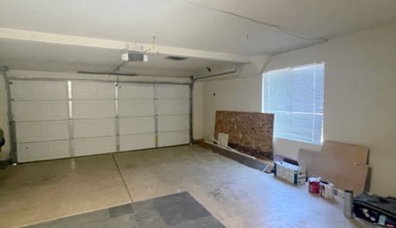 8879 Minnie Circle - Elk Grove - California - 3 bed, 3 bath rental property