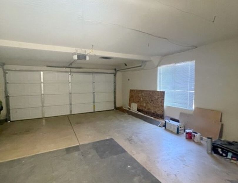 8879 Minnie Circle - Elk Grove - California - 3 bed, 3 bath rental property