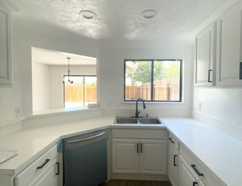 8879 Minnie Circle - Elk Grove - California - 3 bed, 3 bath rental property