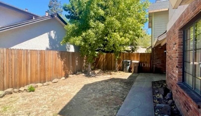 8879 Minnie Circle - Elk Grove - California - 3 bed, 3 bath rental property