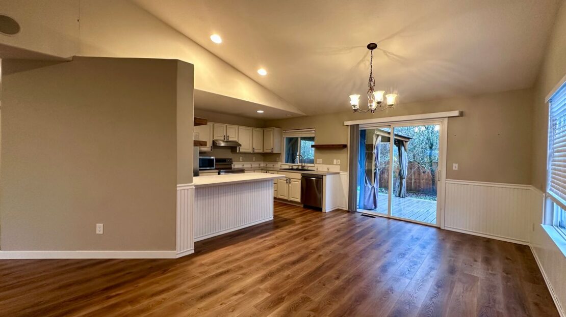 12418 SE Mountain Sun Dr. - Oregon - 3 bed, 2 bath rental property