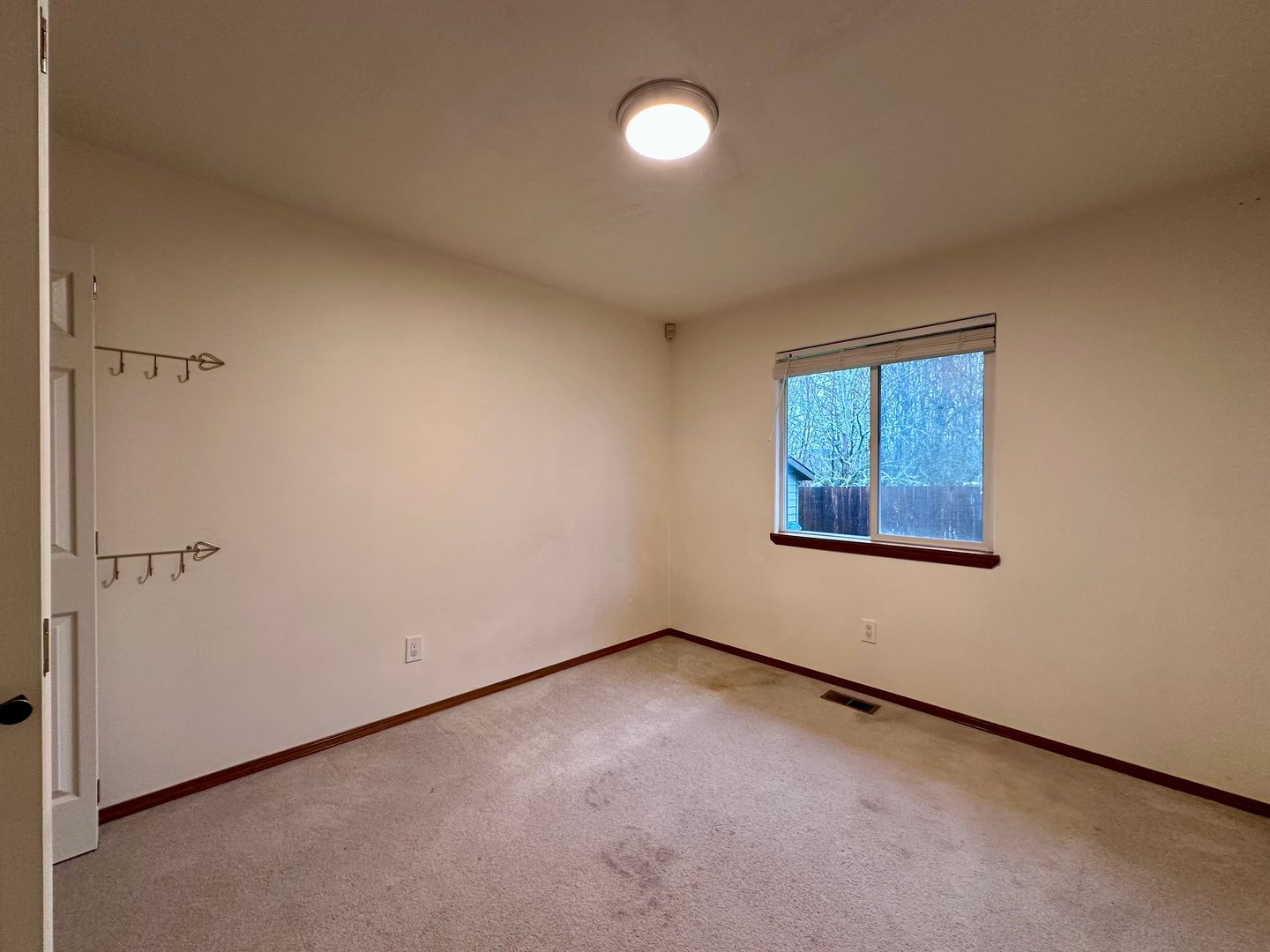 12418 SE Mountain Sun Dr. - Oregon - 3 bed, 2 bath rental property