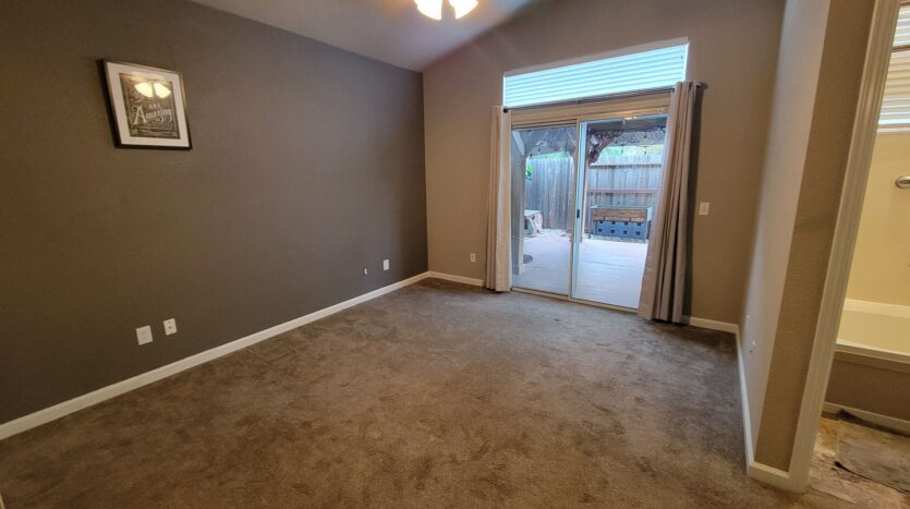 9316 Caulfield Way - Elk Grove - California - 3 bed, 2 bath rental property