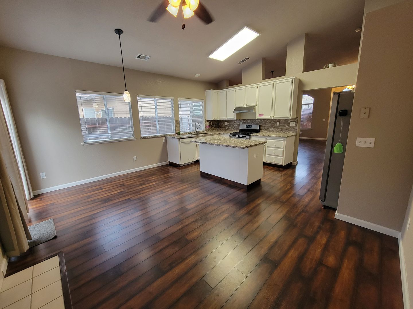 9316 Caulfield Way - Elk Grove - California - 3 bed, 2 bath rental property