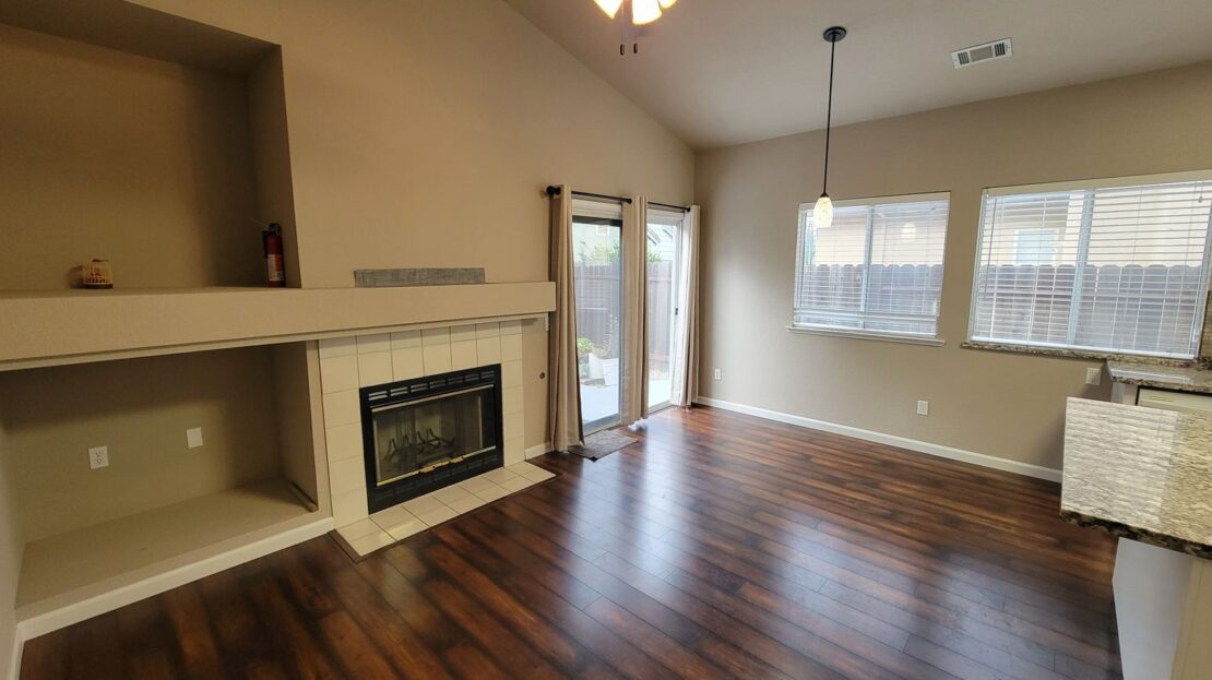 9316 Caulfield Way - Elk Grove - California - 3 bed, 2 bath rental property