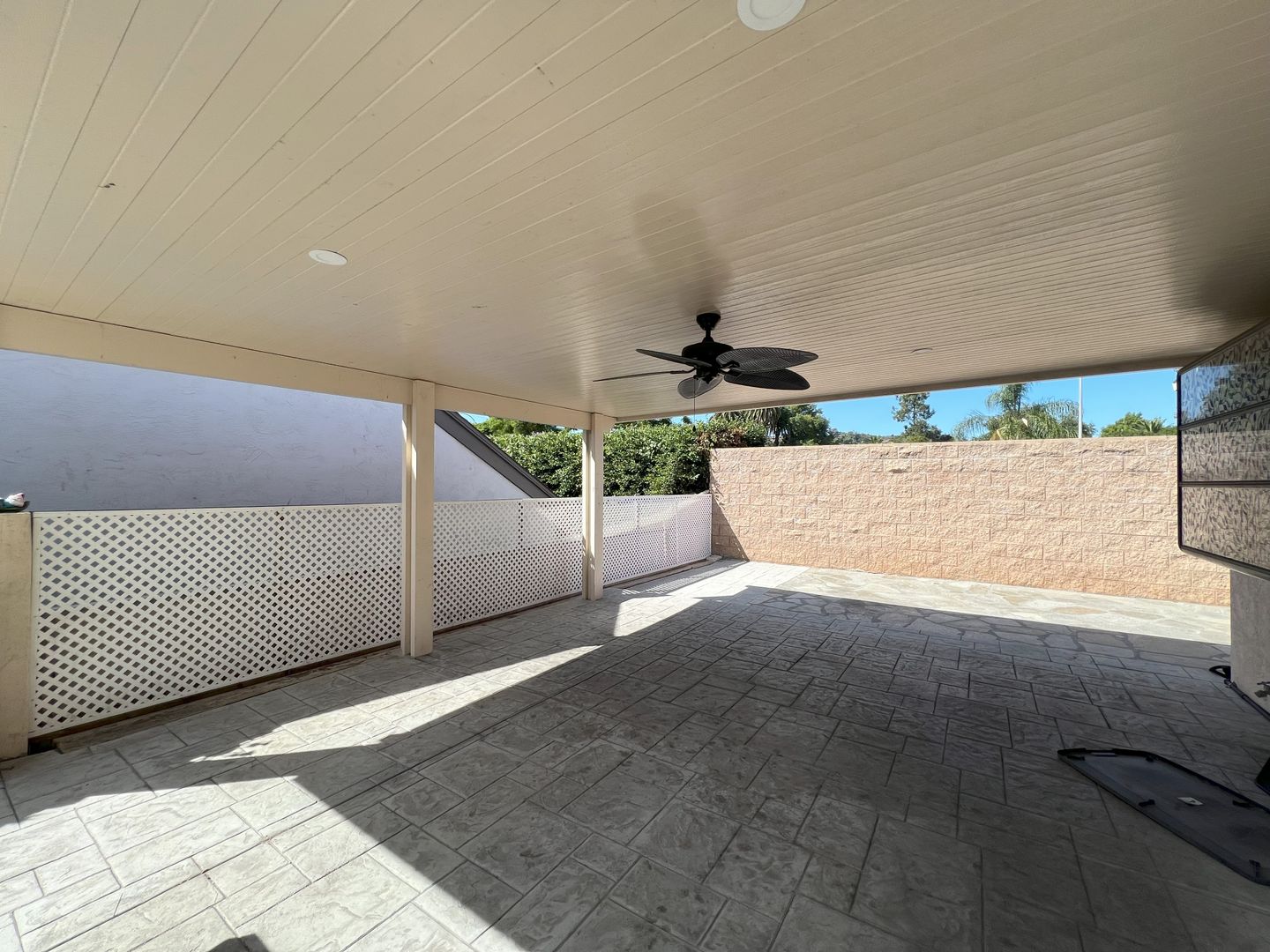 936 Venice Glen - Escondido - California - 3 bed, 2.5 bath rental property