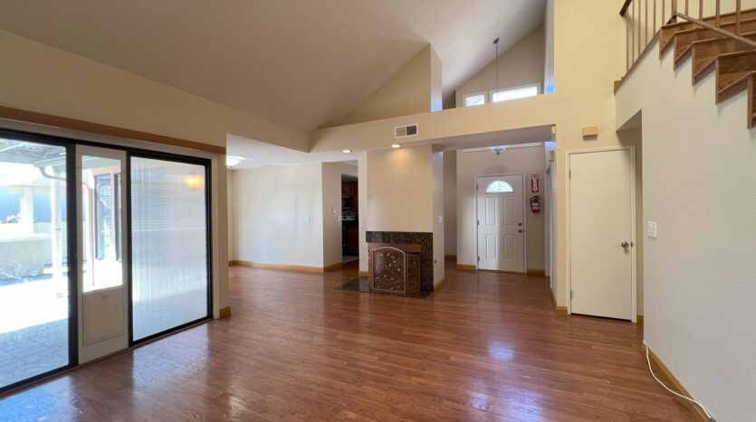 936 Venice Glen - Escondido - California - 3 bed, 2.5 bath rental property