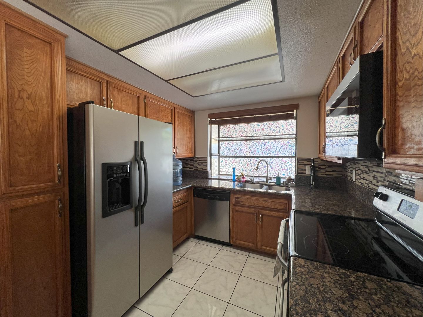 936 Venice Glen - Escondido - California - 3 bed, 2.5 bath rental property