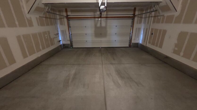 9436 Emerald Mesa Street - Las Vegas - Nevada - 3 bed, 2.5 bath rental property