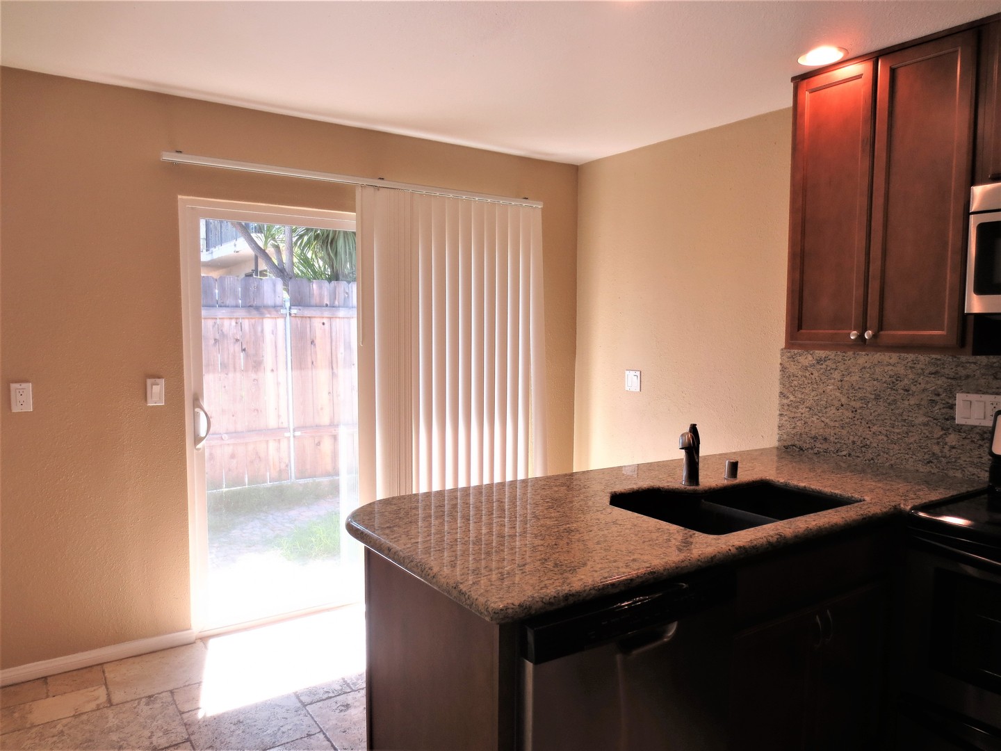 962 South Mollison Avenue - El Cajon - California - 2 bed, 1 bath rental property