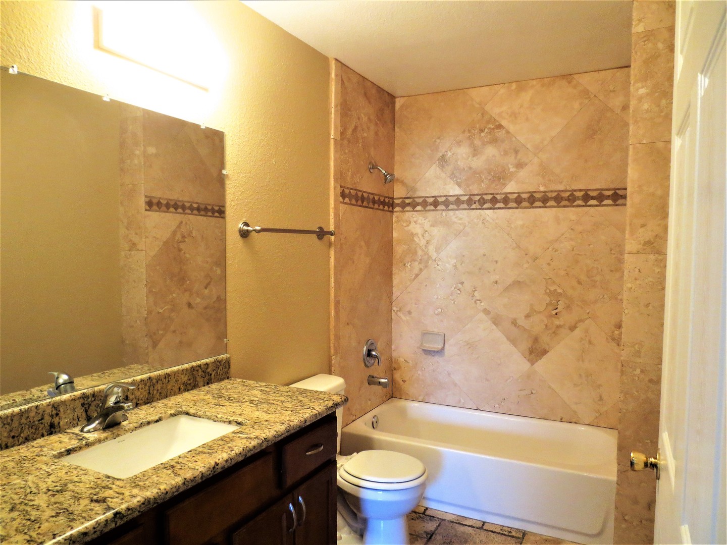 962 South Mollison Avenue - El Cajon - California - 2 bed, 1 bath rental property