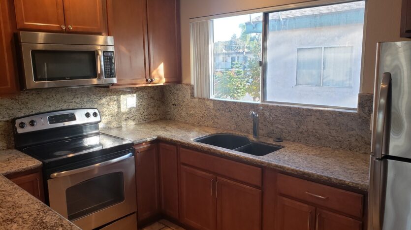 962 South Mollison Avenue - El Cajon - California - 2 bed, 1 bath rental property