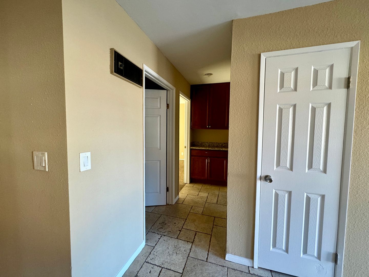 962 South Mollison Avenue - El Cajon - California - 2 bed, 2 bath rental property