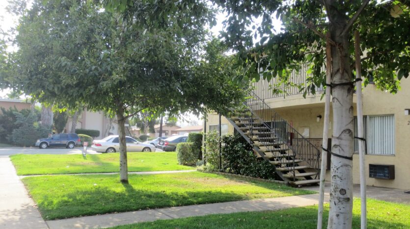 962 South Mollison Avenue - El Cajon - California - 2 bed, 2 bath rental property