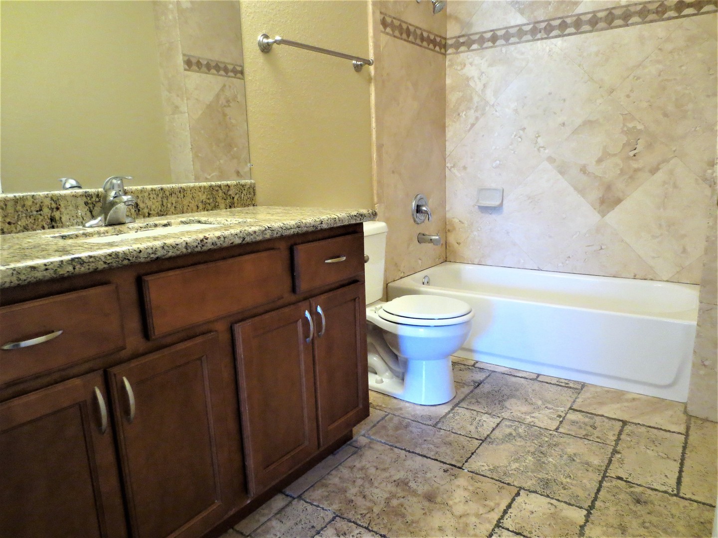 962 South Mollison Avenue - El Cajon - California - 2 bed, 1 bath rental property