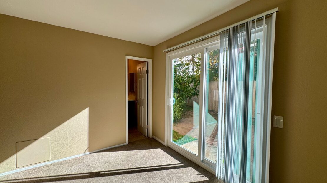 962 South Mollison Avenue - El Cajon - California - 2 bed, 2 bath rental property