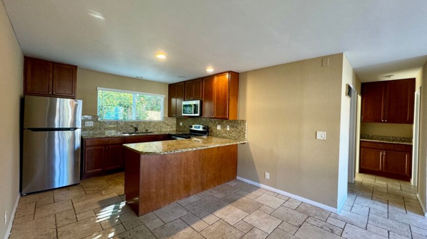 962 South Mollison Avenue - El Cajon - California - 2 bed, 2 bath rental property