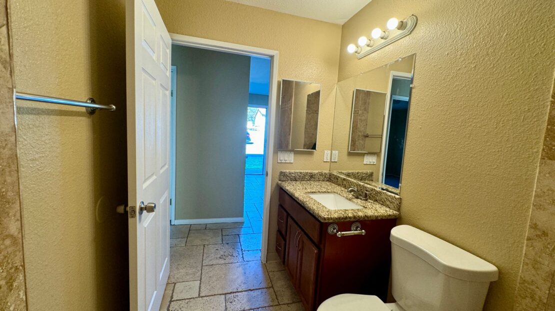 962 South Mollison Avenue - El Cajon - California - 2 bed, 2 bath rental property