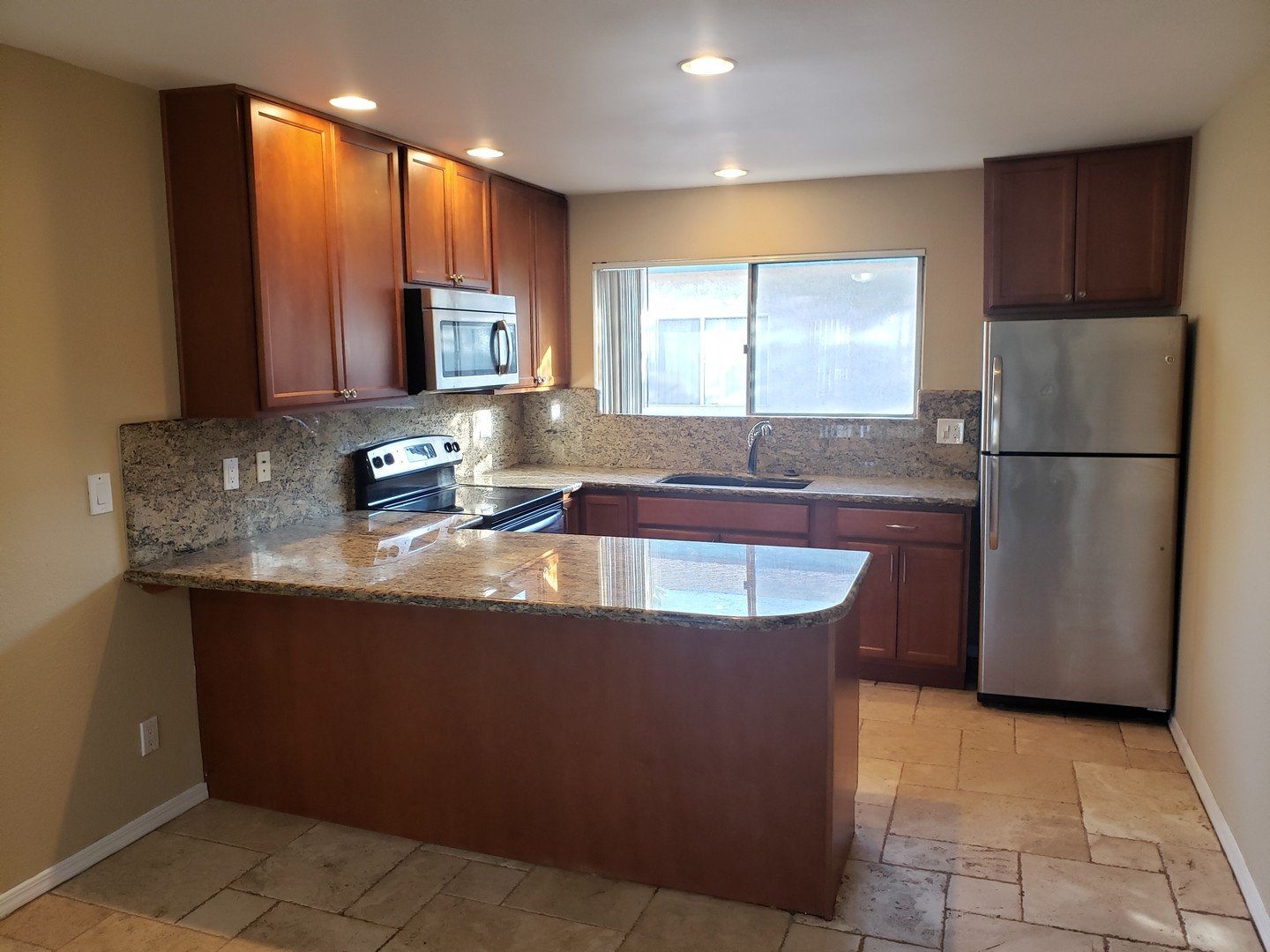 962 South Mollison Avenue - El Cajon - California - 2 bed, 1 bath rental property