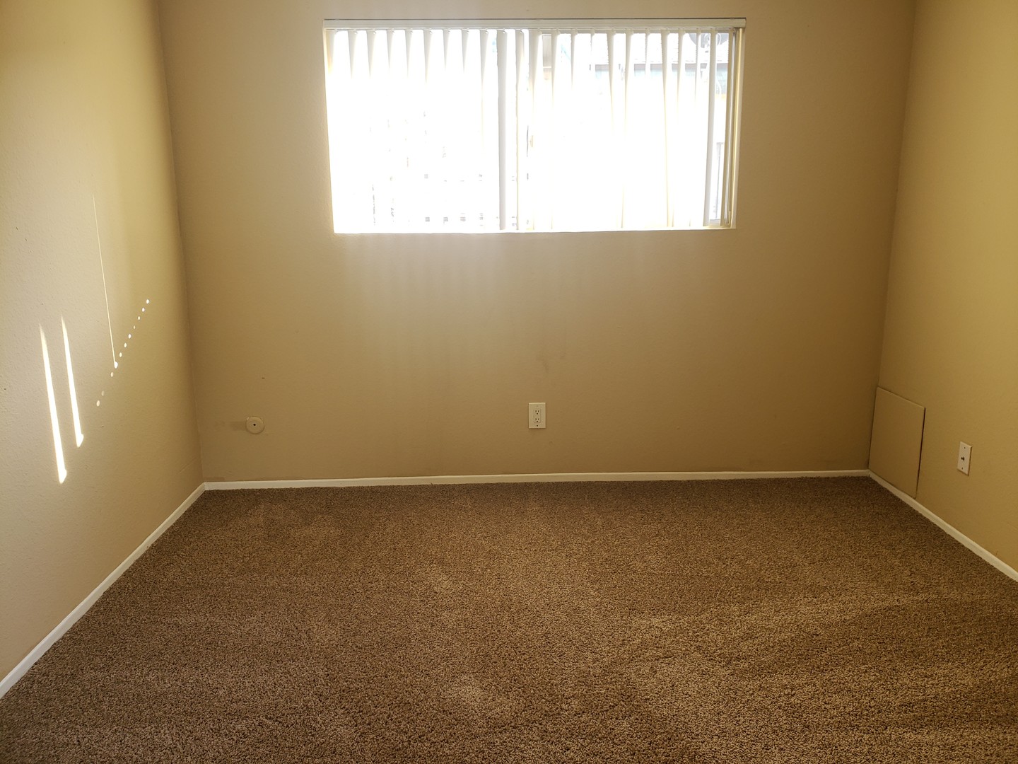 962 South Mollison Avenue - El Cajon - California - 2 bed, 1 bath rental property