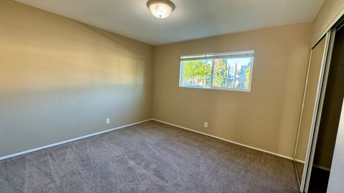 962 South Mollison Avenue - El Cajon - California - 2 bed, 2 bath rental property