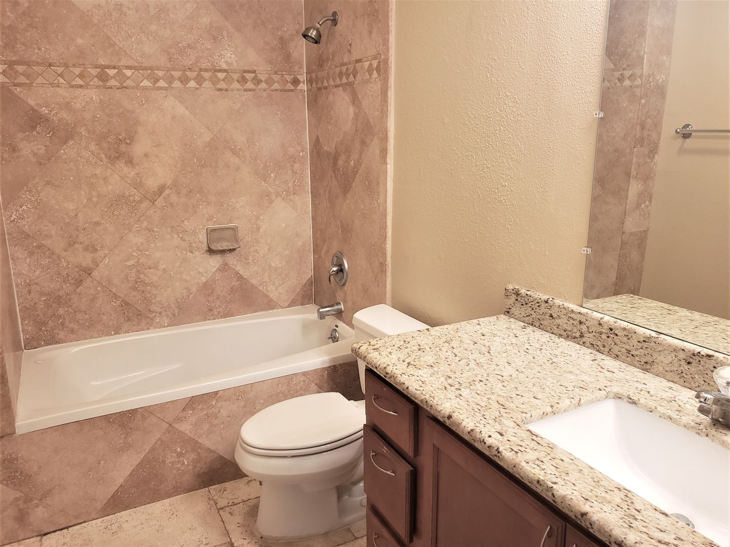 962 South Mollison Avenue - El Cajon - California - 2 bed, 1 bath rental property